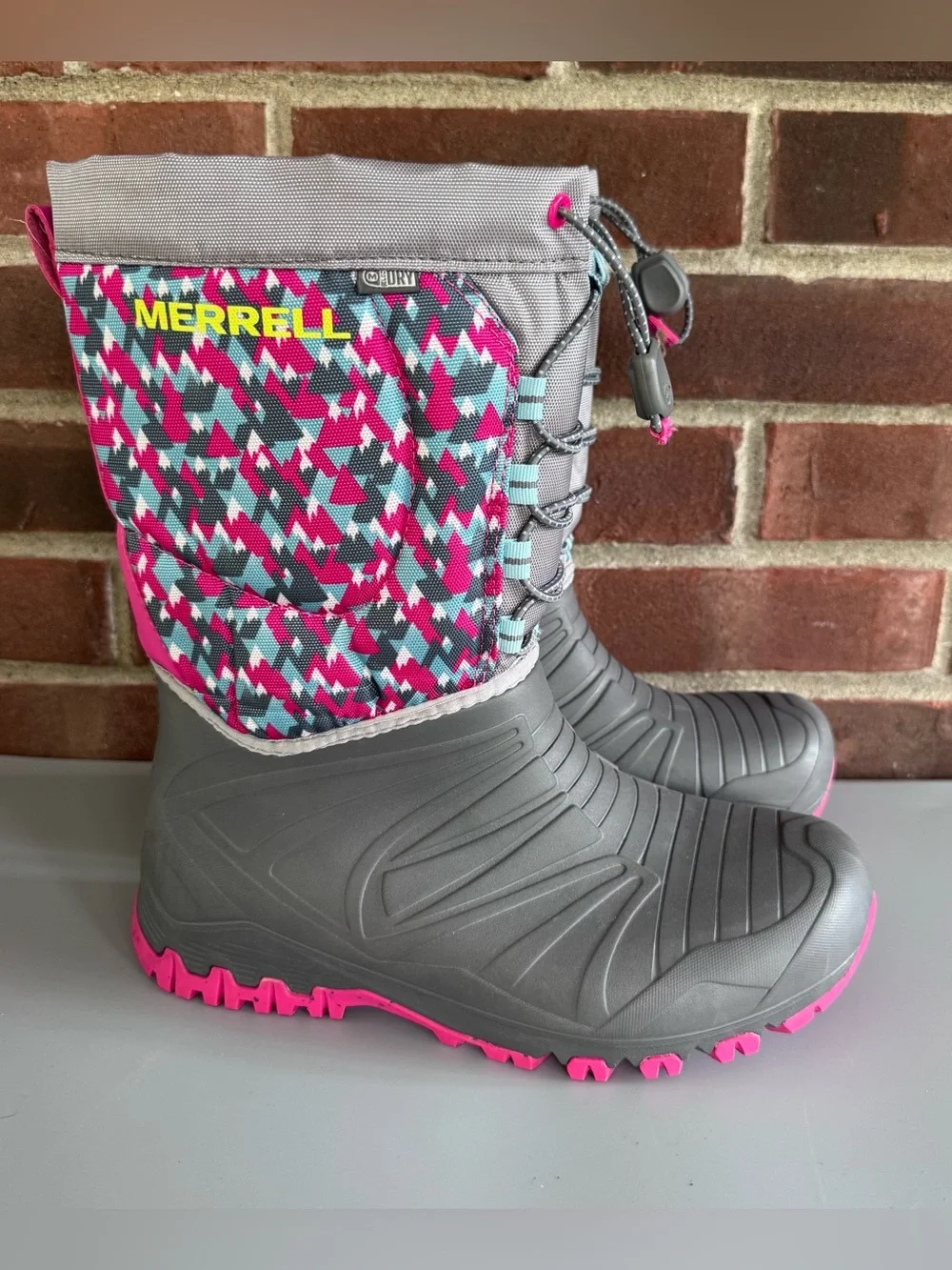 Merrell Snow Quest Lite Waterproof Girls Snow Boots Gray Pink Big Girl US 6 M. I